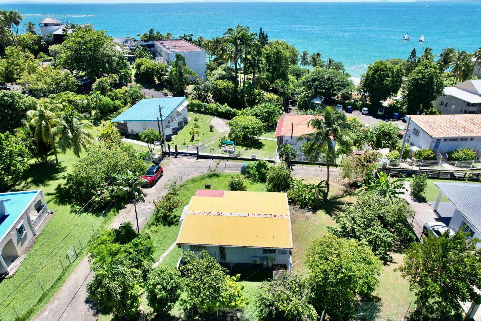 Bungalow Proche Plage Le Gosier  Extérieur photo
